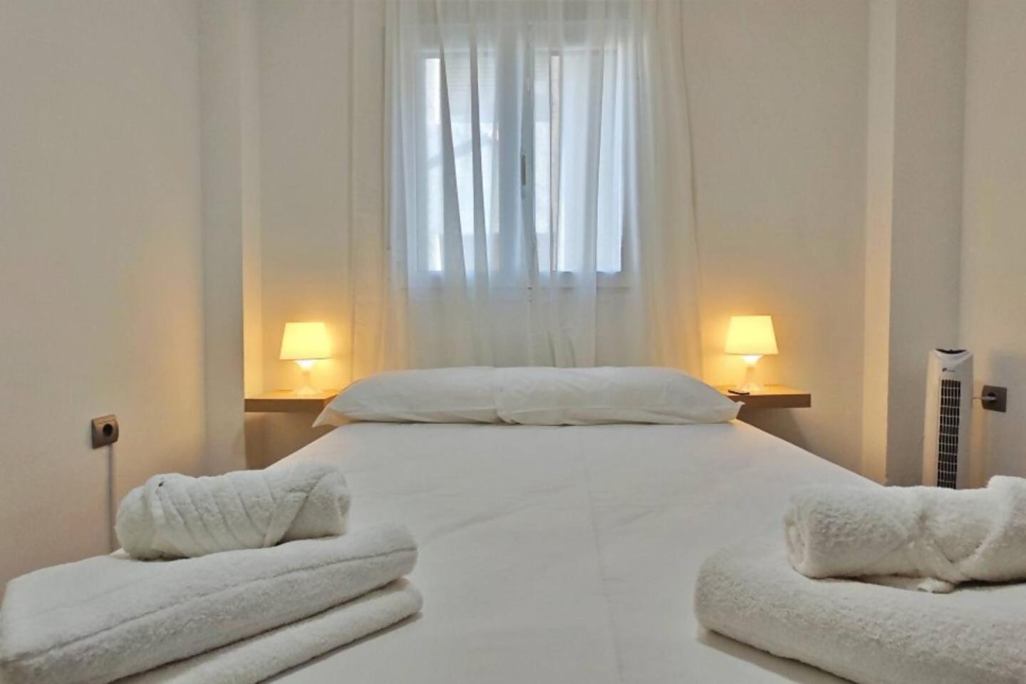Apartamento Paseo Larios Torre Del Mar Dış mekan fotoğraf
