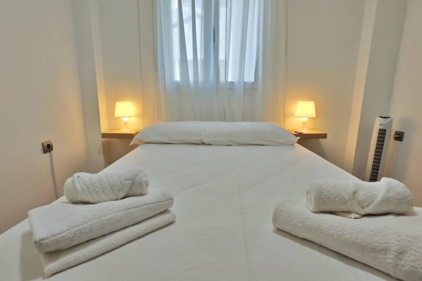 Apartamento Paseo Larios Torre Del Mar Dış mekan fotoğraf